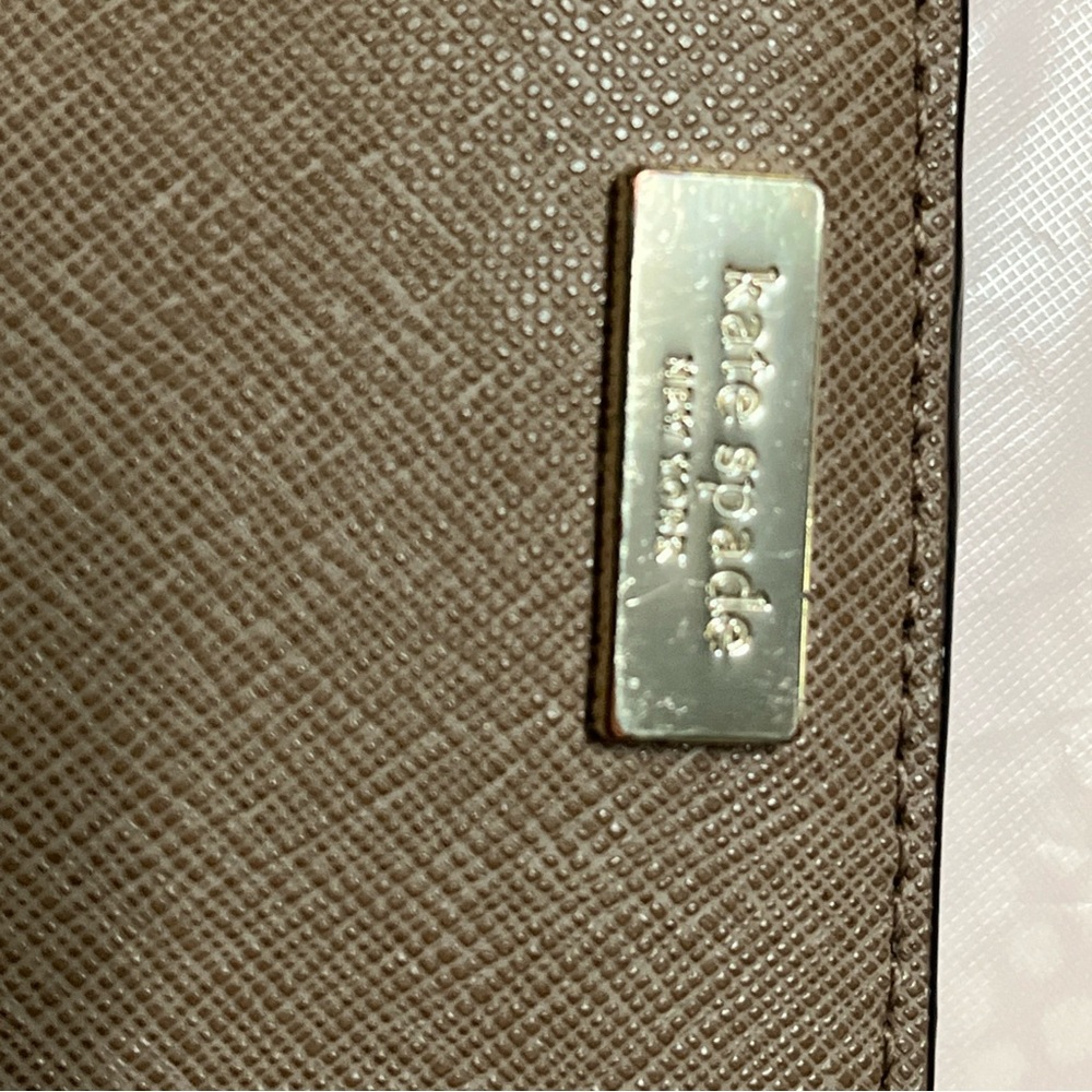 Kate Spade Brown Textured Wallet - Picture 15 of 16
